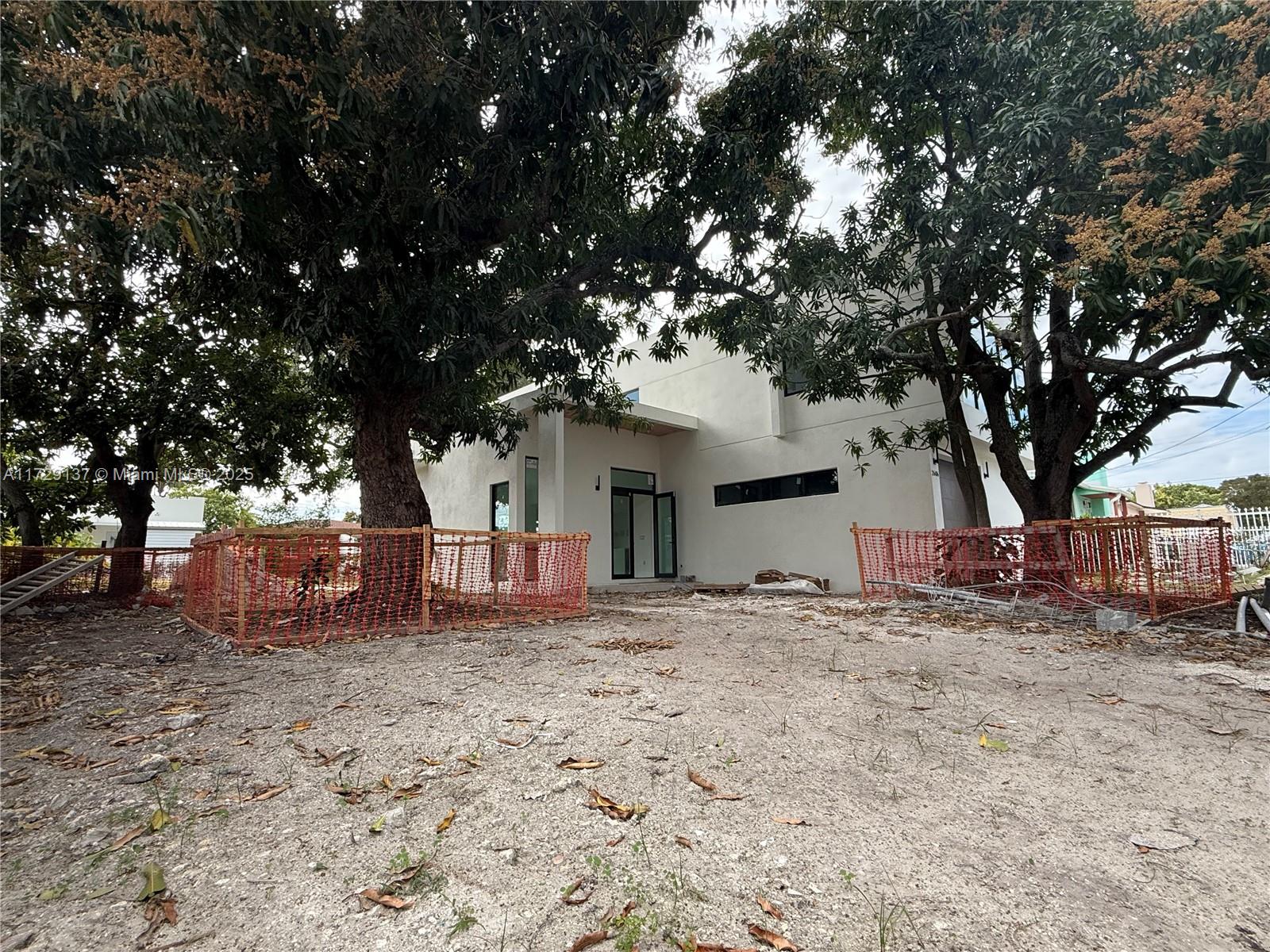 Property for Sale at 2606 Sw 19th St, Miami, Broward County, Florida - Bedrooms: 5 
Bathrooms: 5  - $2,450,000