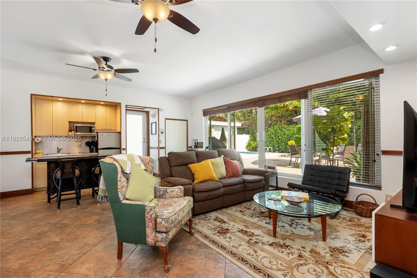 SPANISH COURT - Residential