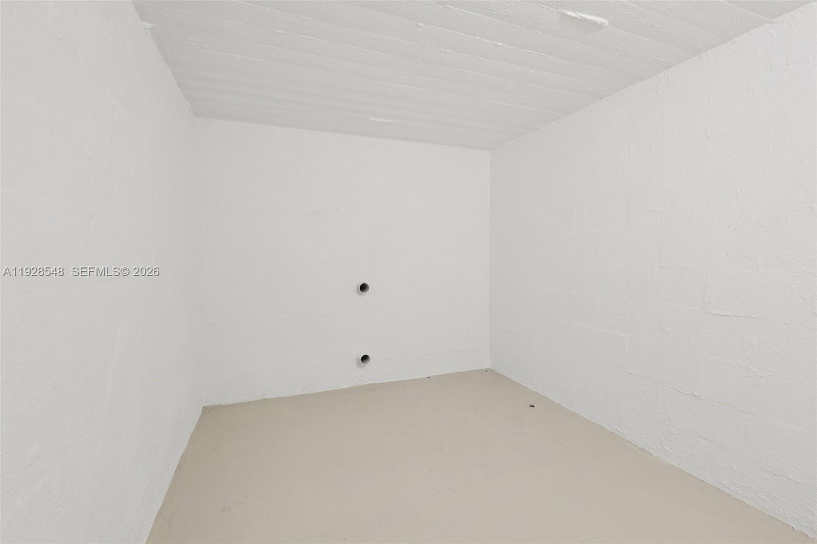 SPANISH COURT - Residential