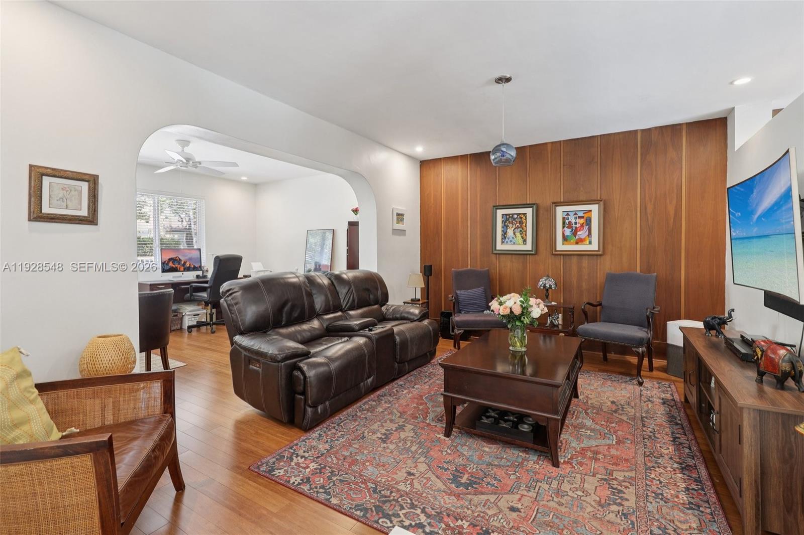 SPANISH COURT - Residential