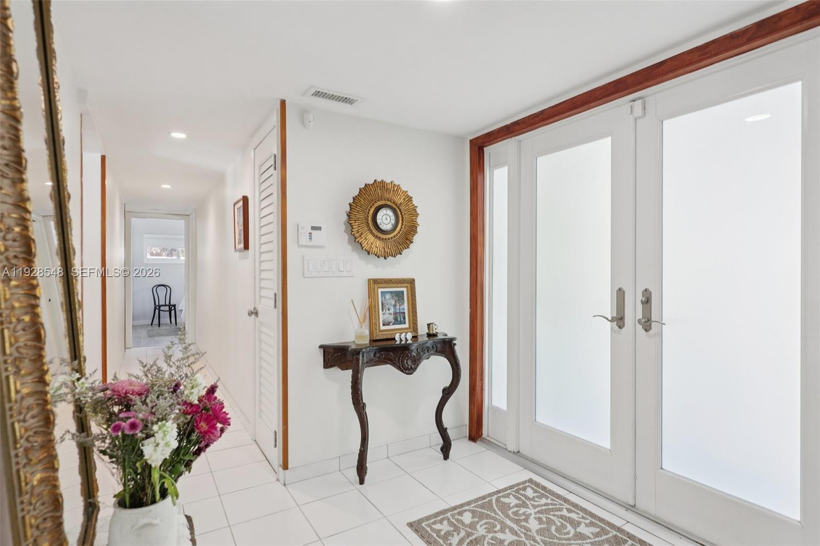 SPANISH COURT - Residential