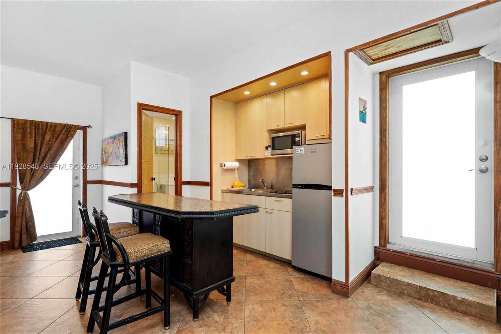 SPANISH COURT - Residential