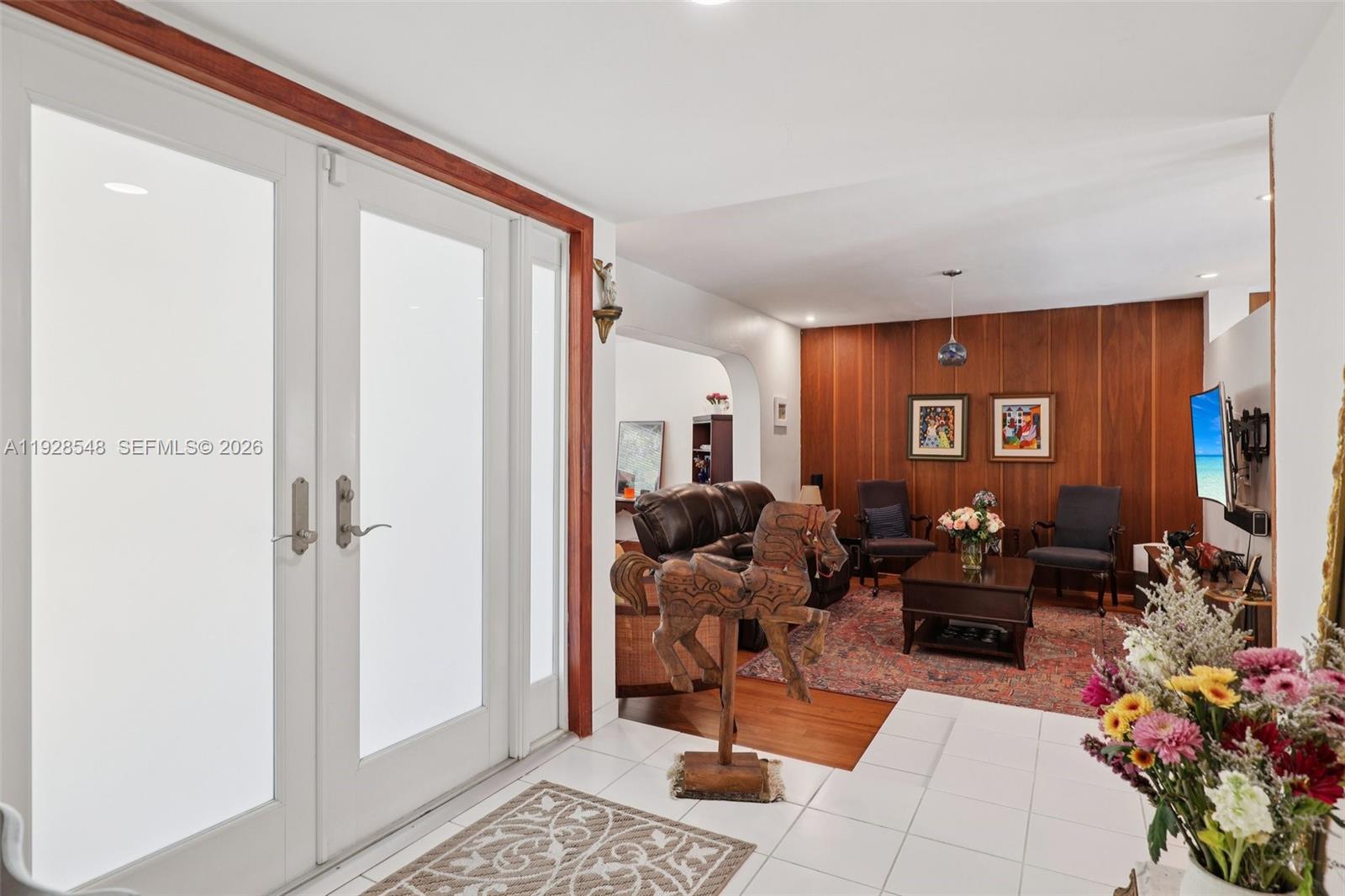 SPANISH COURT - Residential