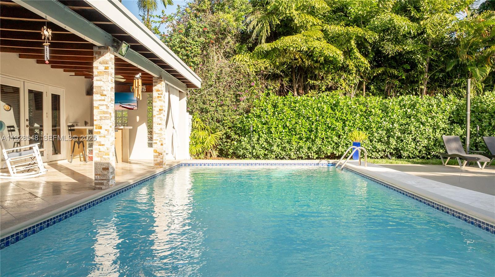 SPANISH COURT - Residential