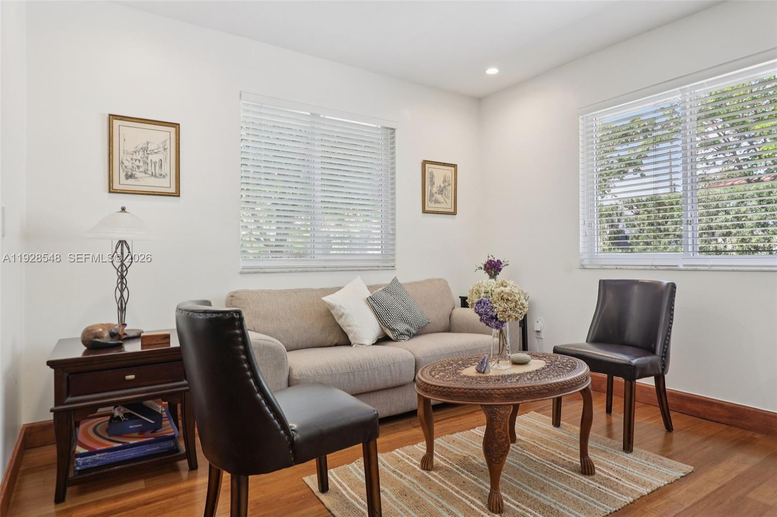 SPANISH COURT - Residential