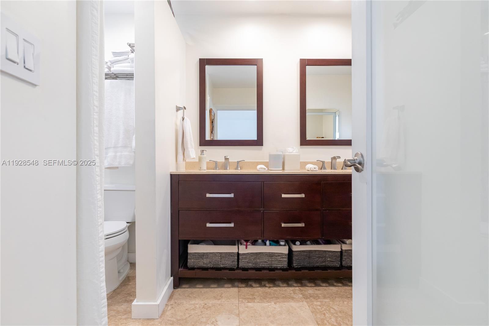 SPANISH COURT - Residential