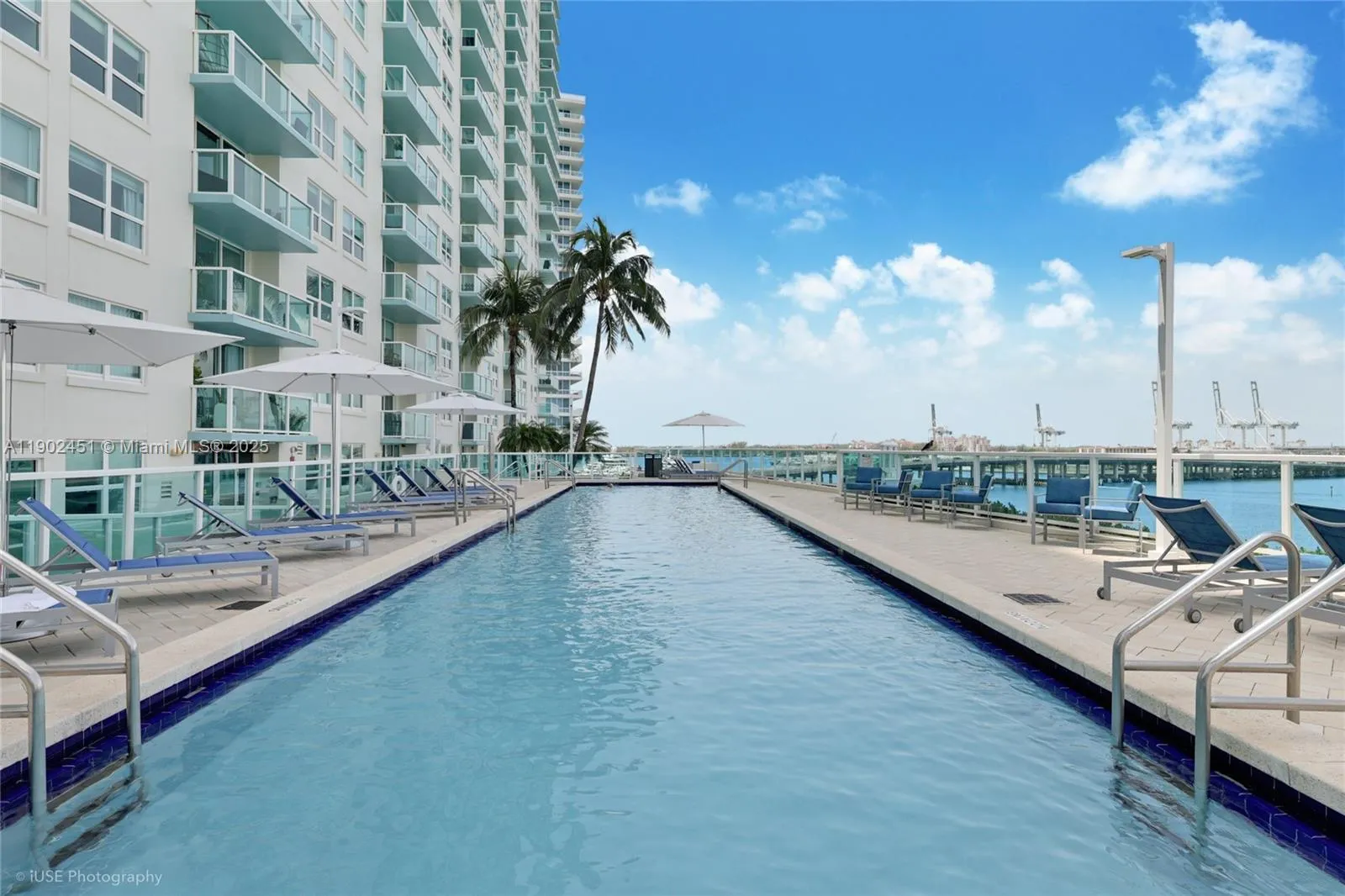 Miami Beach, Florida 33139, United States, 2 Bedrooms Bedrooms, ,3 BathroomsBathrooms,Residential,Active,233159