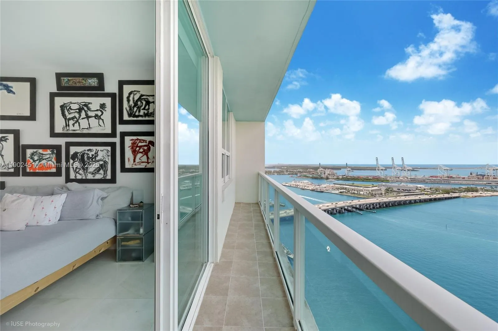 Miami Beach, Florida 33139, United States, 2 Bedrooms Bedrooms, ,3 BathroomsBathrooms,Residential,Active,233159