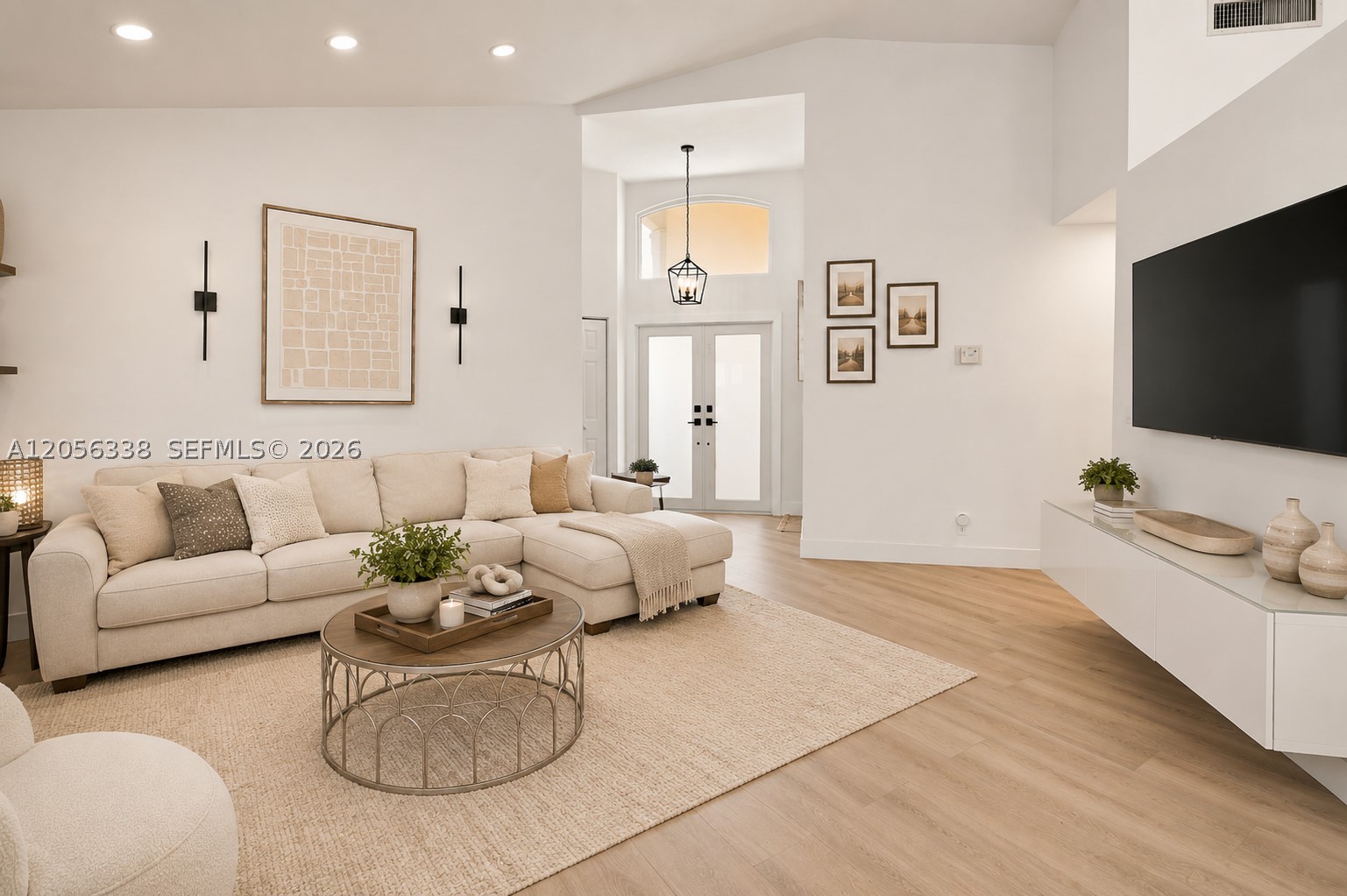 325 Somerset Way