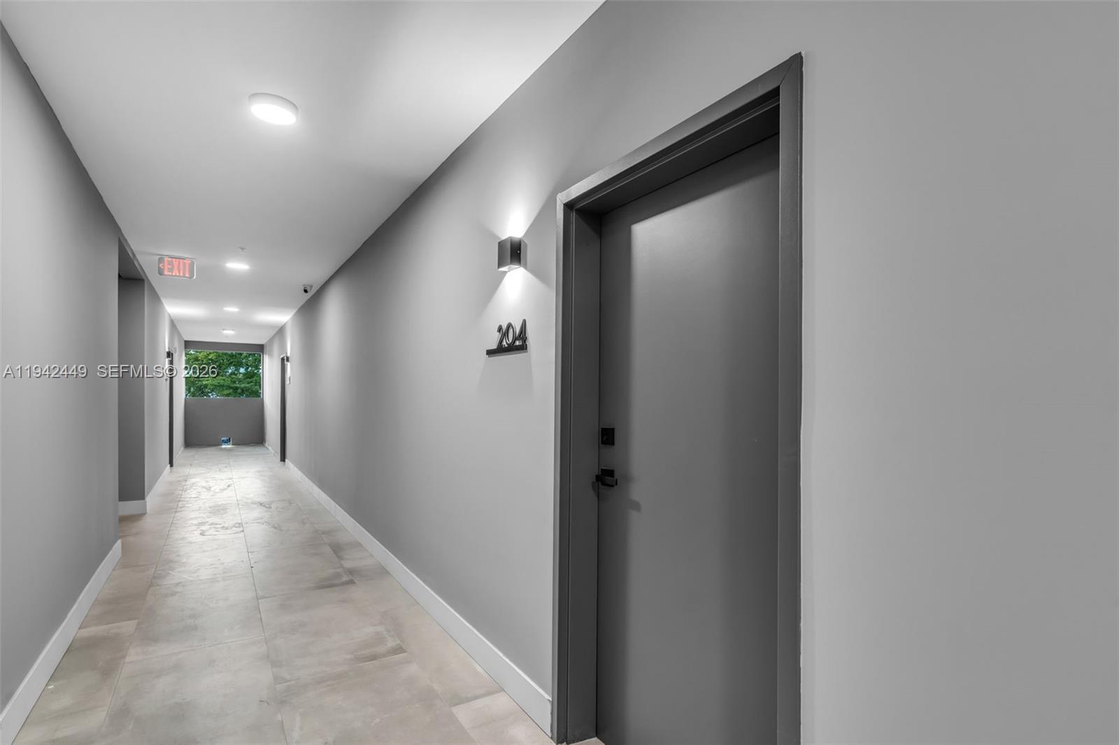 GARDEN CITY - Residential Lease