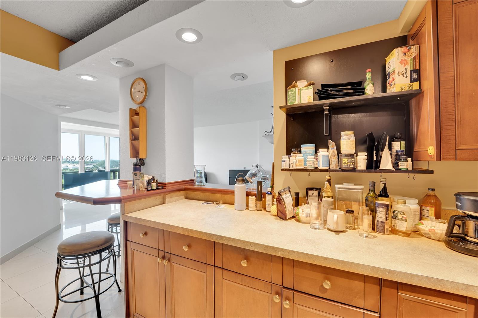 HILLCREST EAST NO 20 COND - Residential