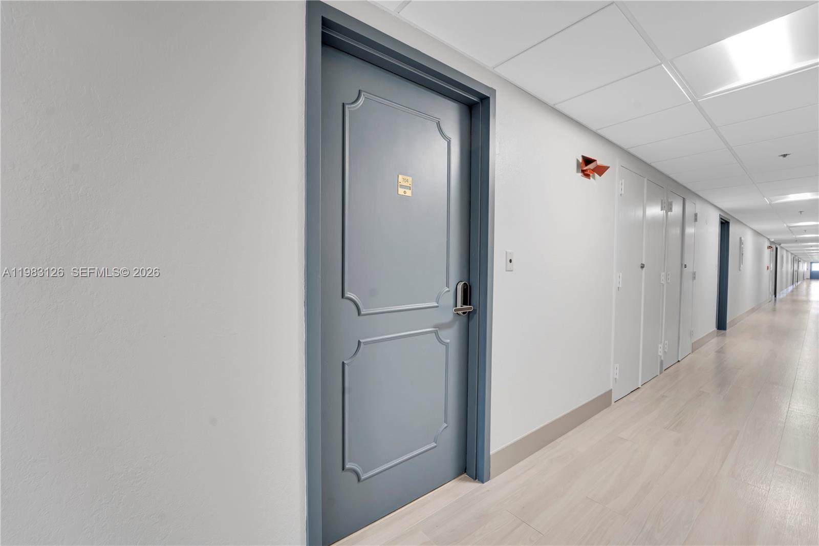 HILLCREST EAST NO 20 COND - Residential