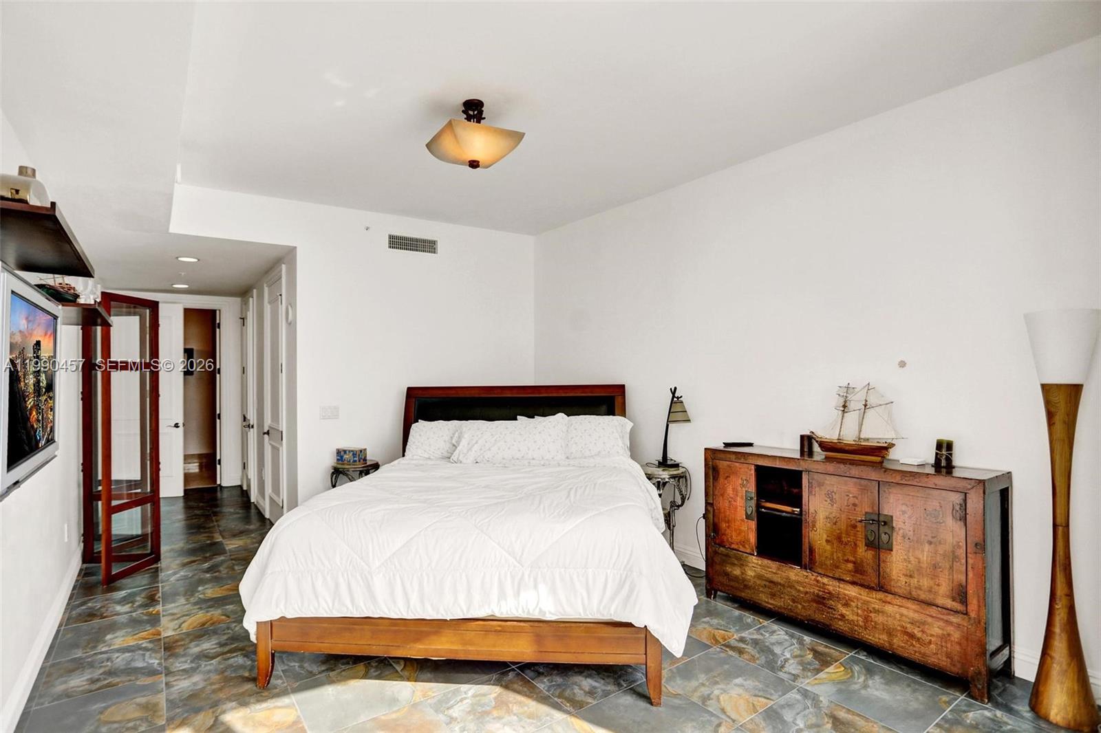 TRUMP PALACE CONDO - Residential