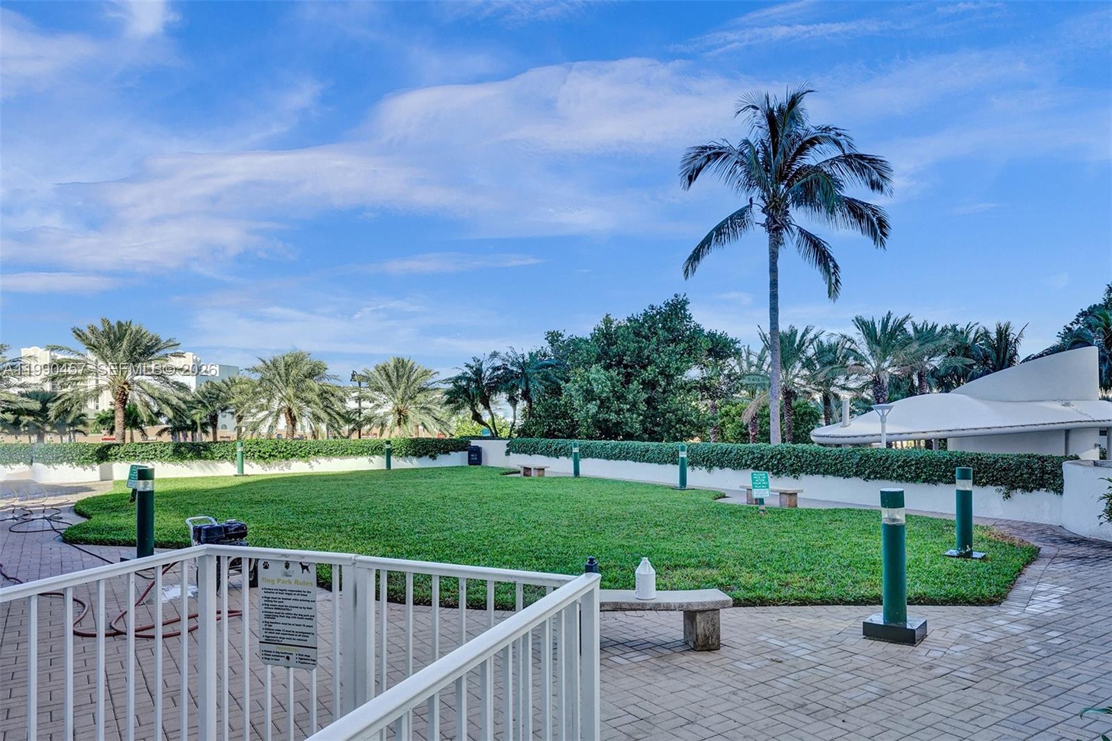 TRUMP PALACE CONDO - Residential