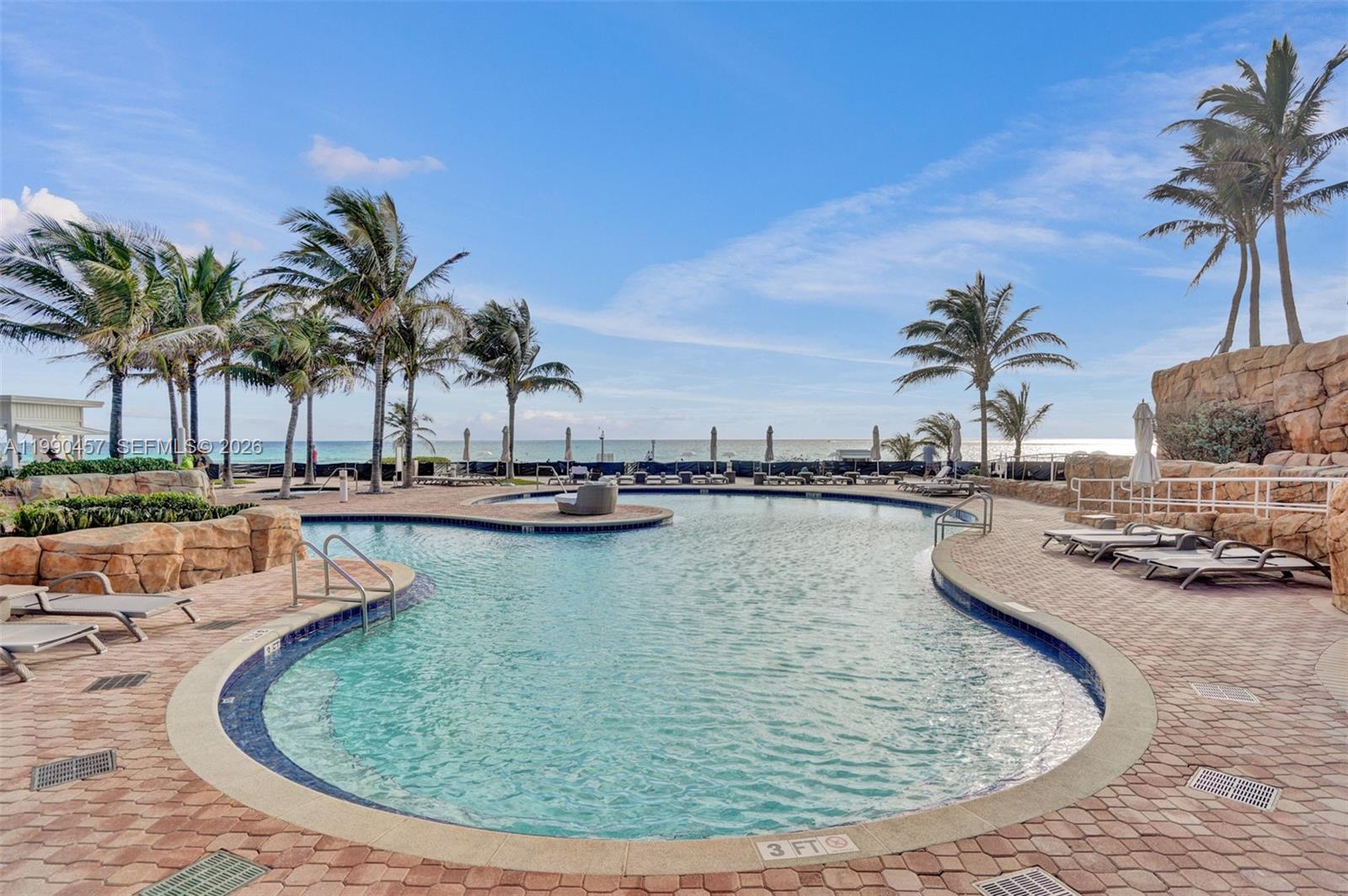 TRUMP PALACE CONDO - Residential