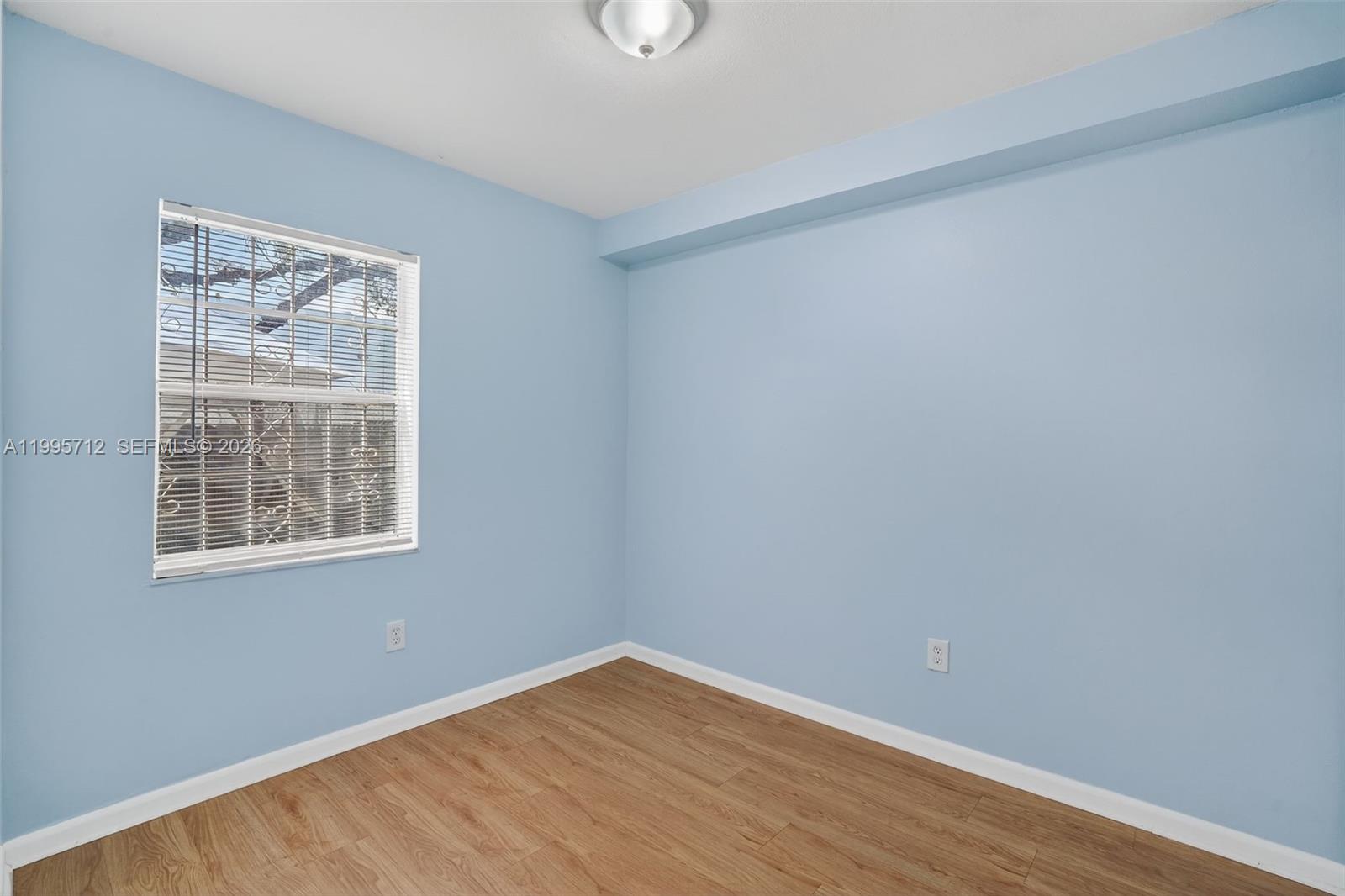 LAGUNA CLUB EAST CONDO - Residential