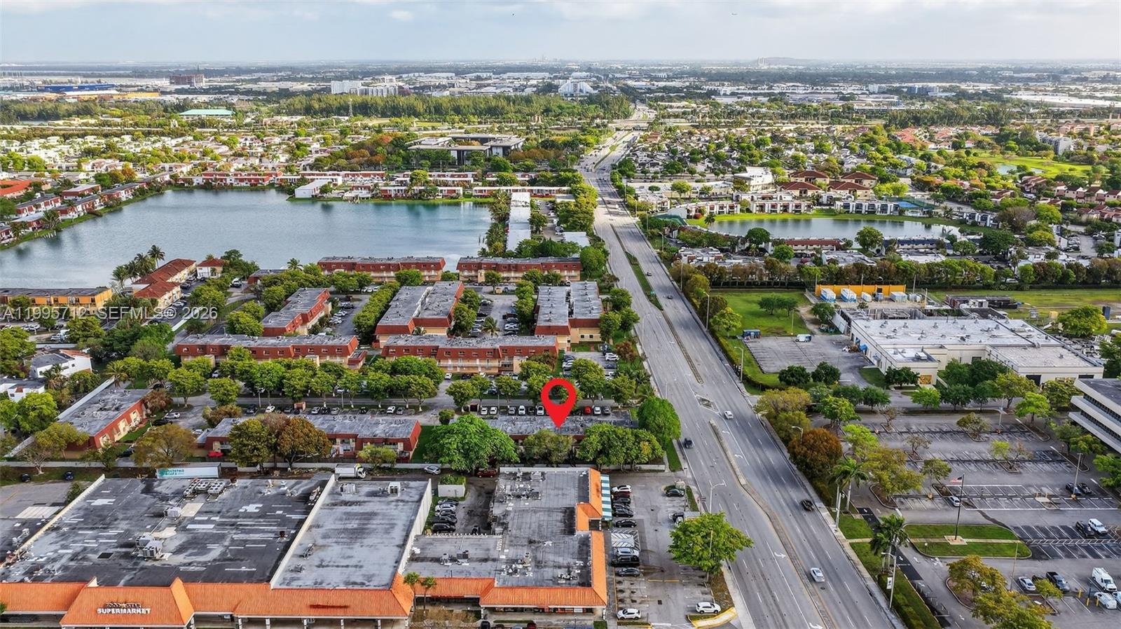 LAGUNA CLUB EAST CONDO - Residential