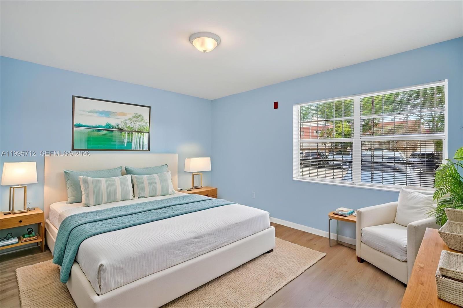 LAGUNA CLUB EAST CONDO - Residential