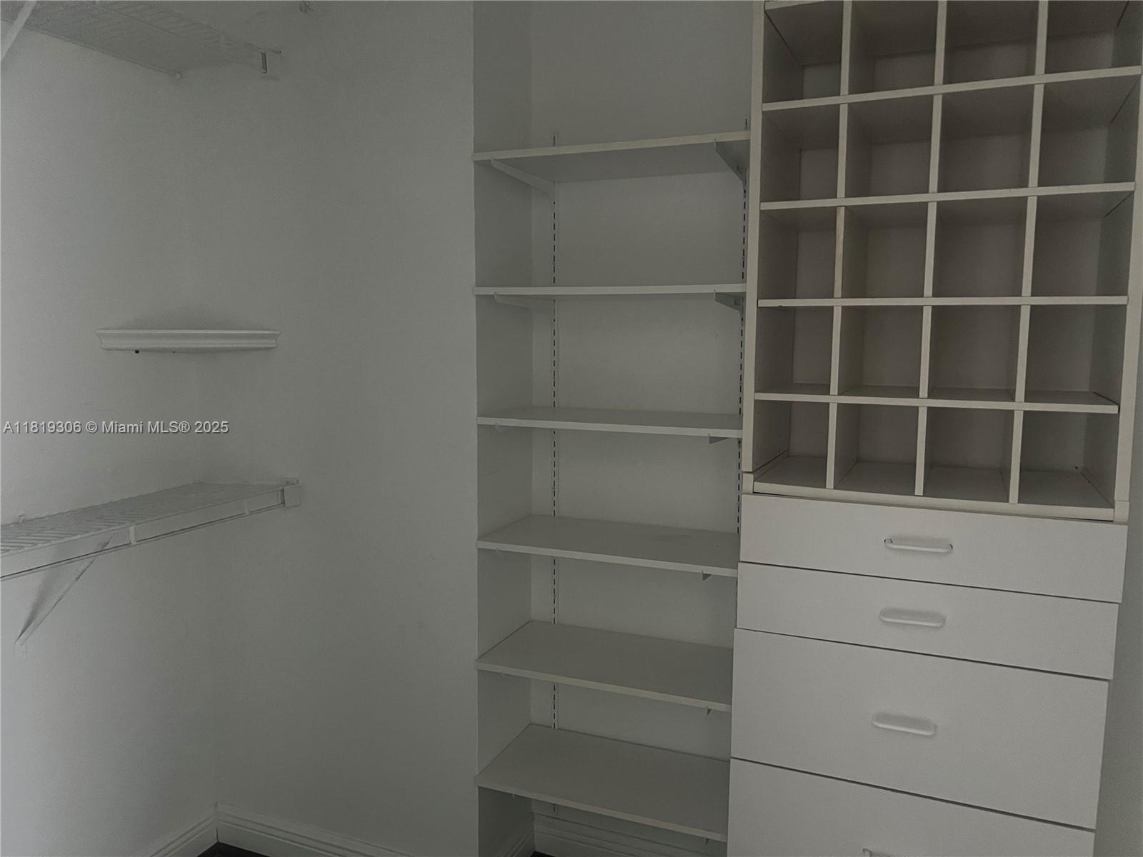 AQUASOL CONDO - Residential