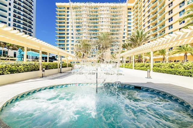 WAVE CONDO - Residential Lease