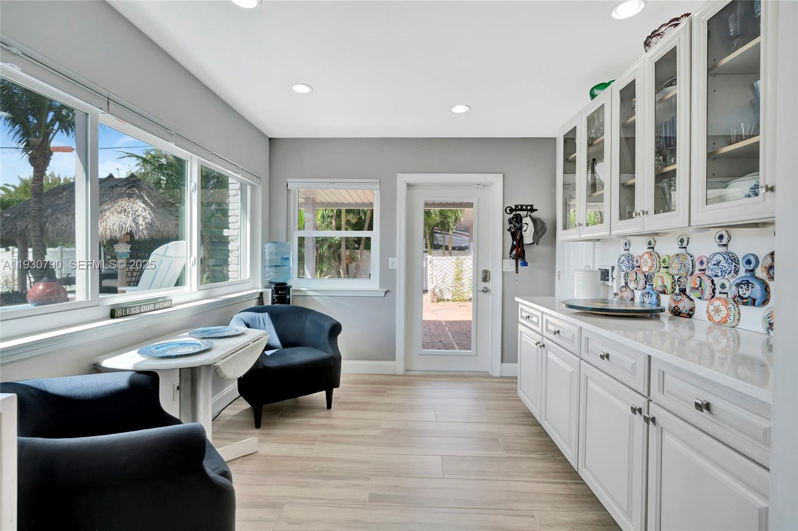 RESUBDIVISION OF 9/10-37- - Residential