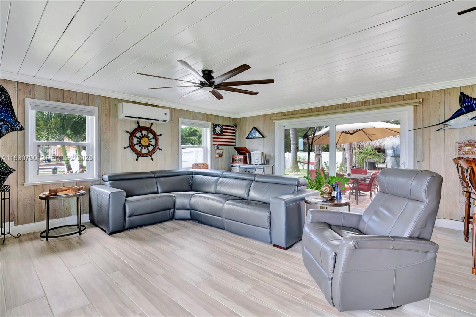 RESUBDIVISION OF 9/10-37- - Residential