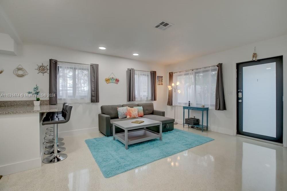 OSCEOLA PARK - Residential Lease