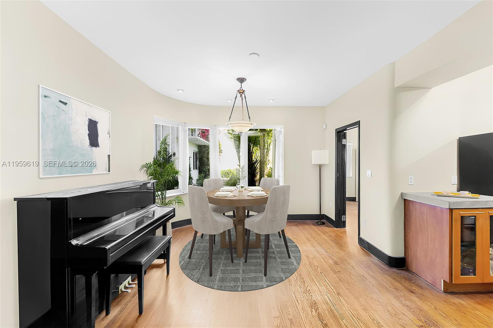 BEACHWAY CONDO - Residential