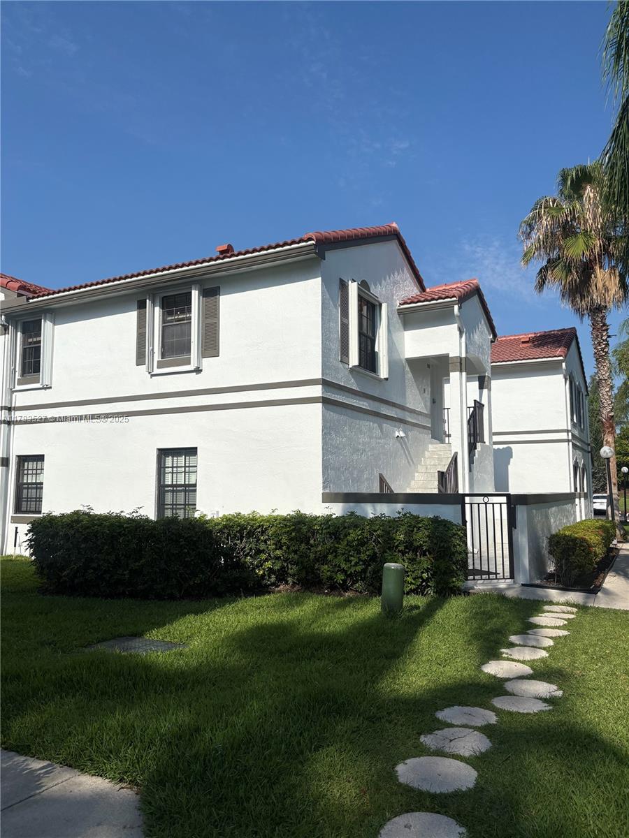 502 SW 158th Ter 203