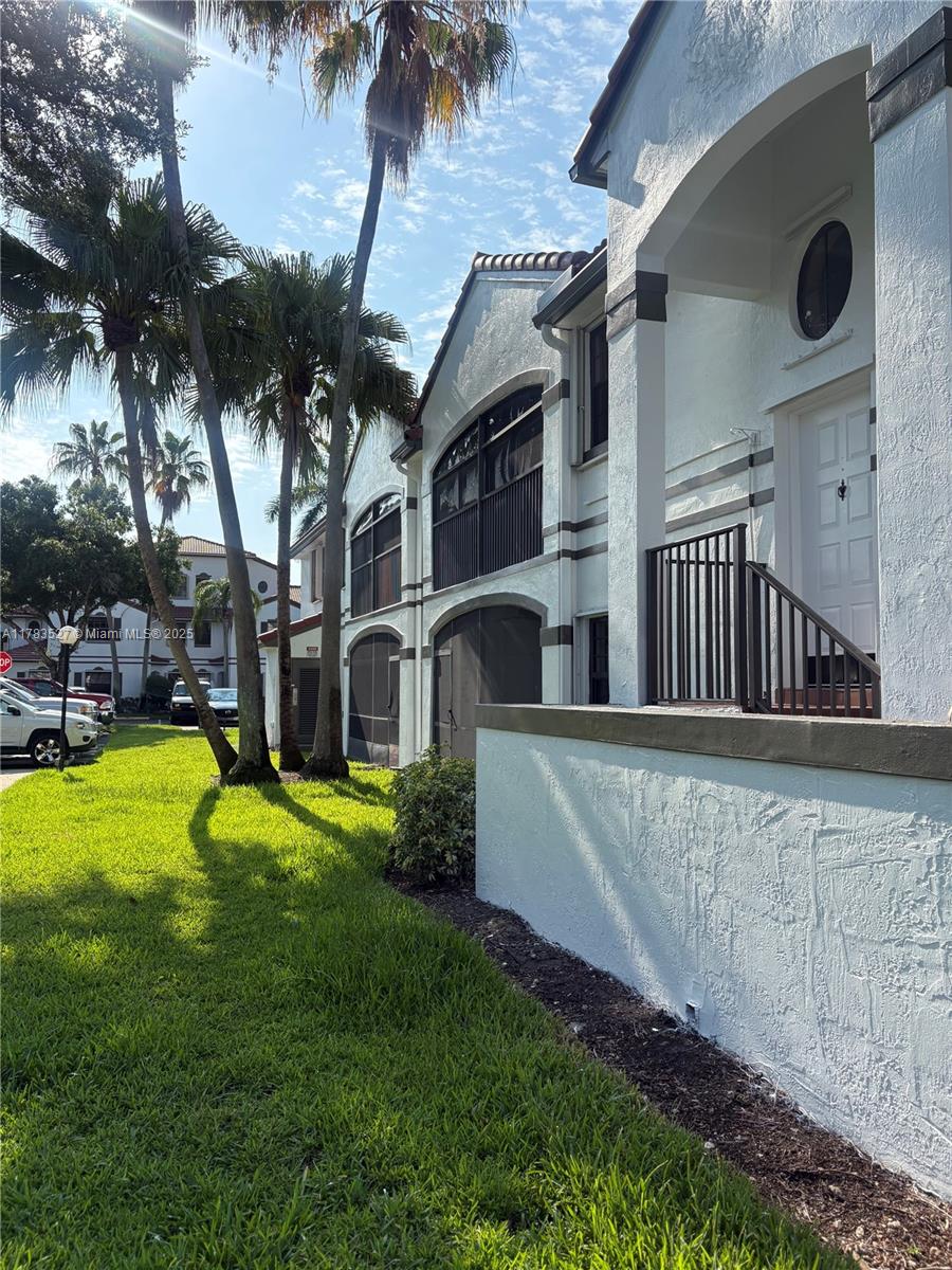 502 SW 158th Ter 203