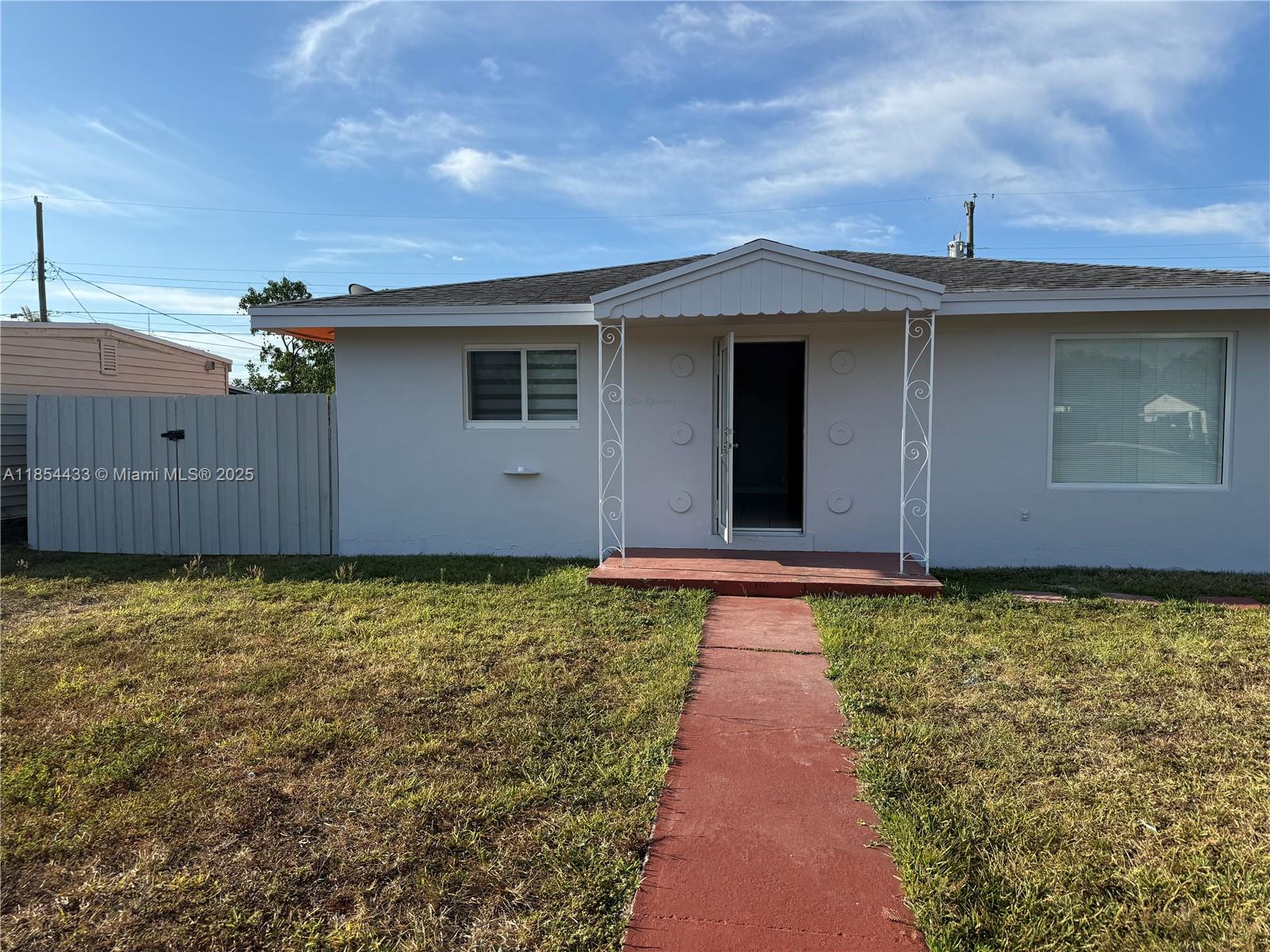 This is a single family house. It has 2 bedrooms and 1 bath plus den.Big back yard where you can put your boat.It is located in a quiet neighborhood. Text listing agent for showing instructions.