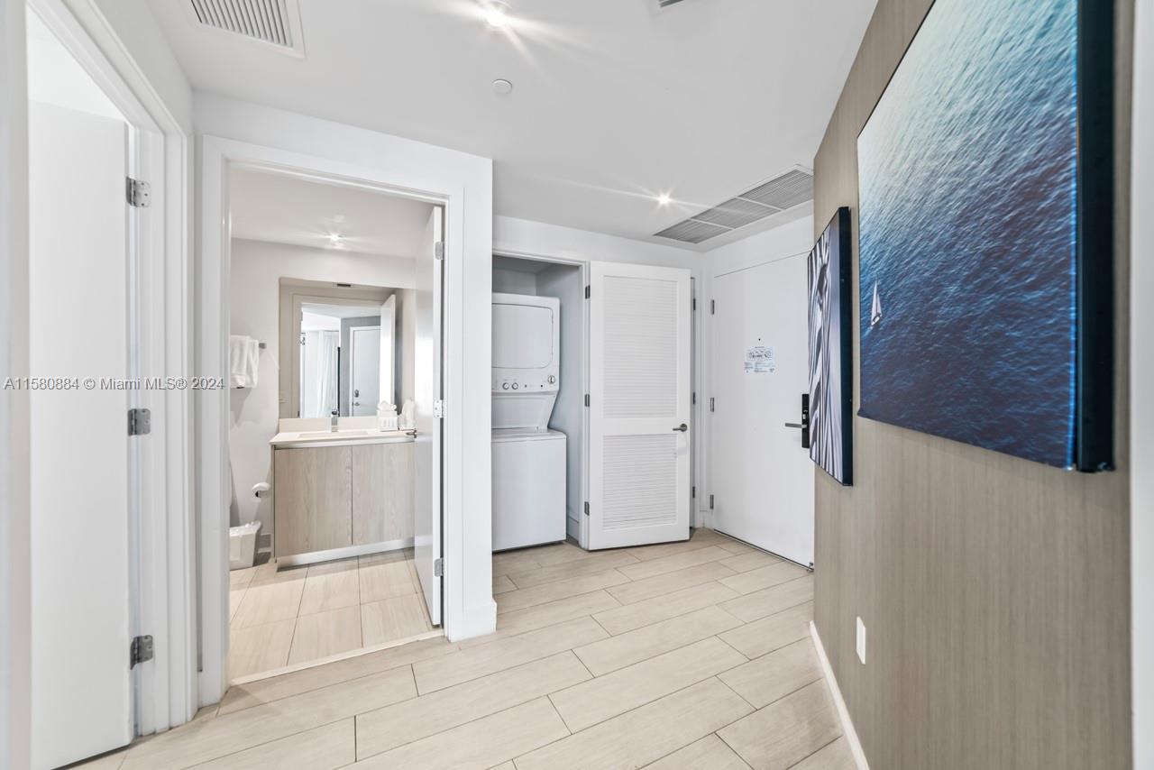 4010 S Ocean Dr R1601
