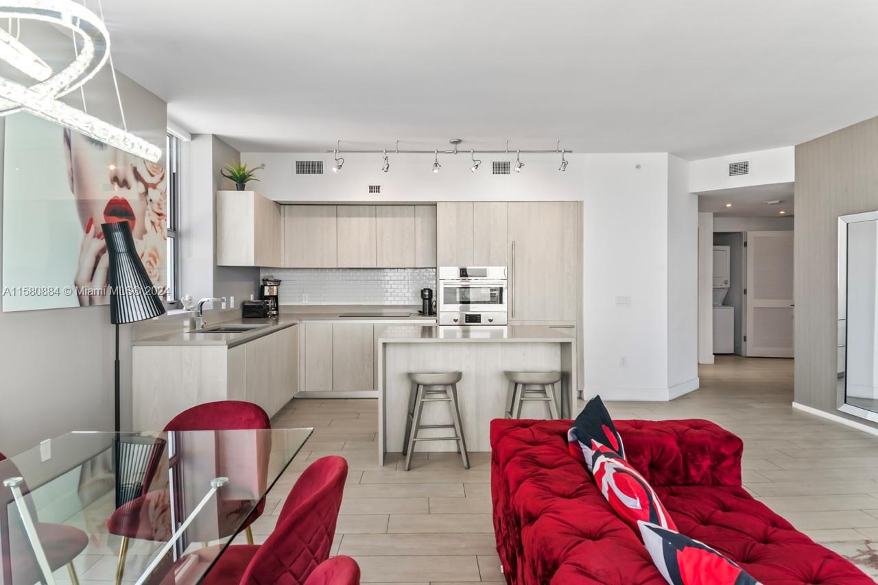 4010 SOUTH OCEAN CONDO - Residential Lease