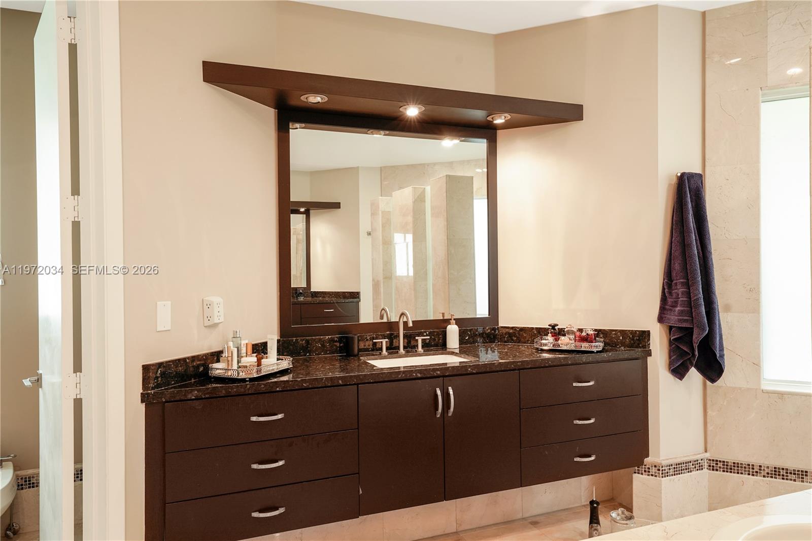 SECTOR 7 - - Residential