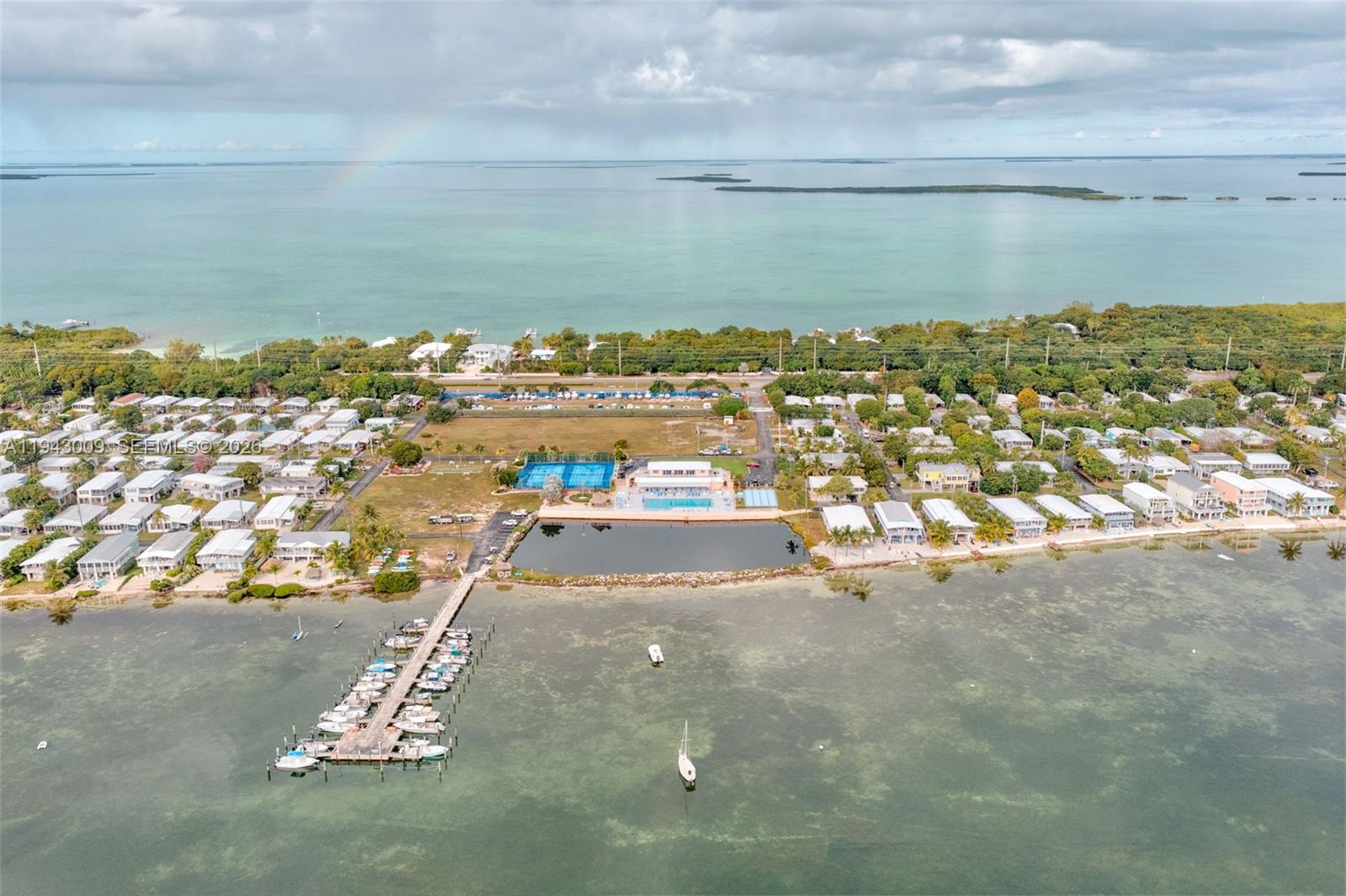 SILVER SHORES MOBILE HOMES - Residential