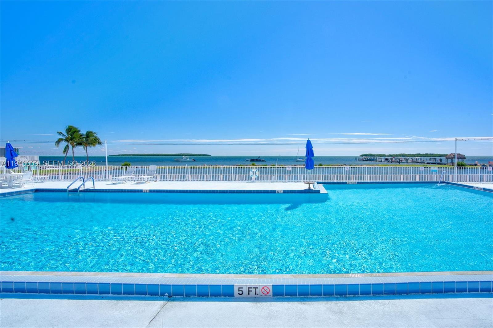 SILVER SHORES MOBILE HOMES - Residential