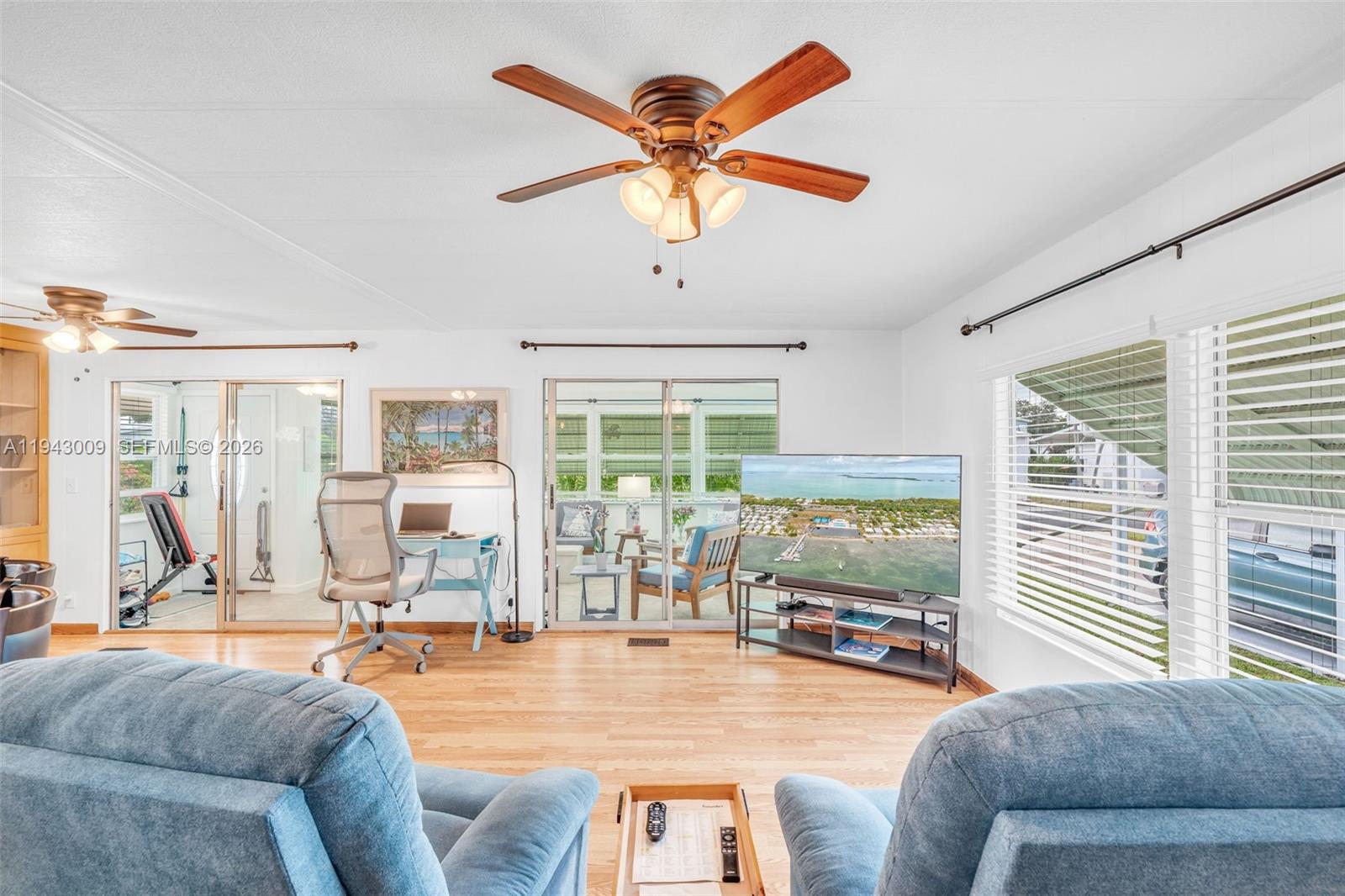 SILVER SHORES MOBILE HOMES - Residential