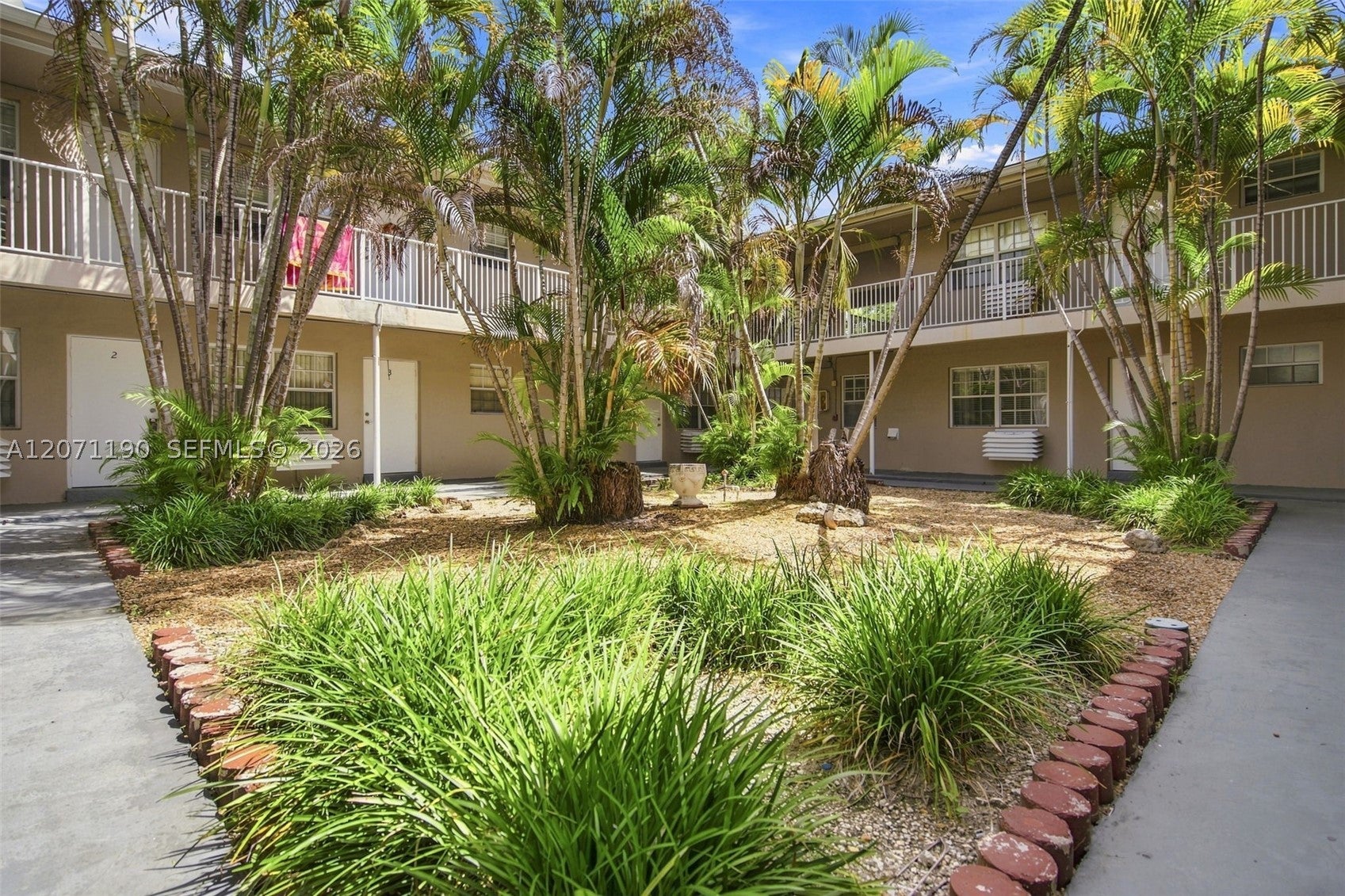 6511 Santona St C6, Coral Gables FL 33146