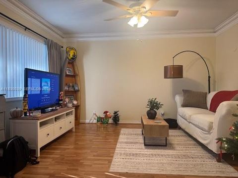 6289 Lear Dr 308 Lake Worth FL 33462