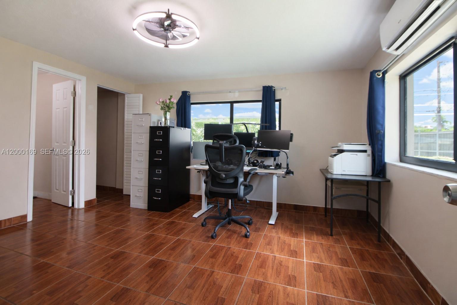 R J CLARK MANOR - Residential