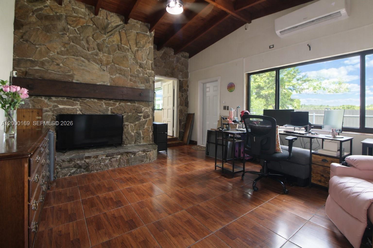 R J CLARK MANOR - Residential