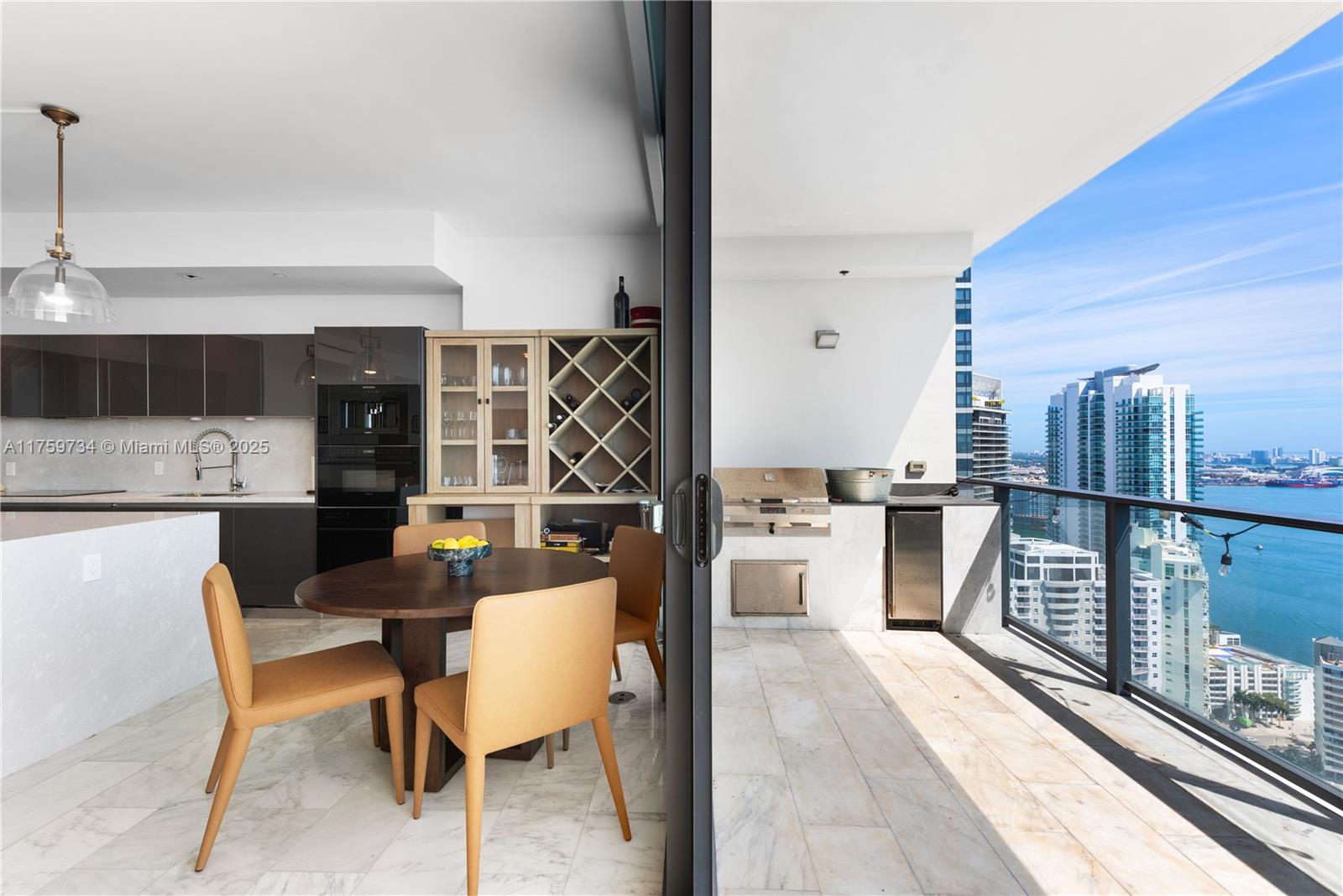 1451 Brickell Ave 4002