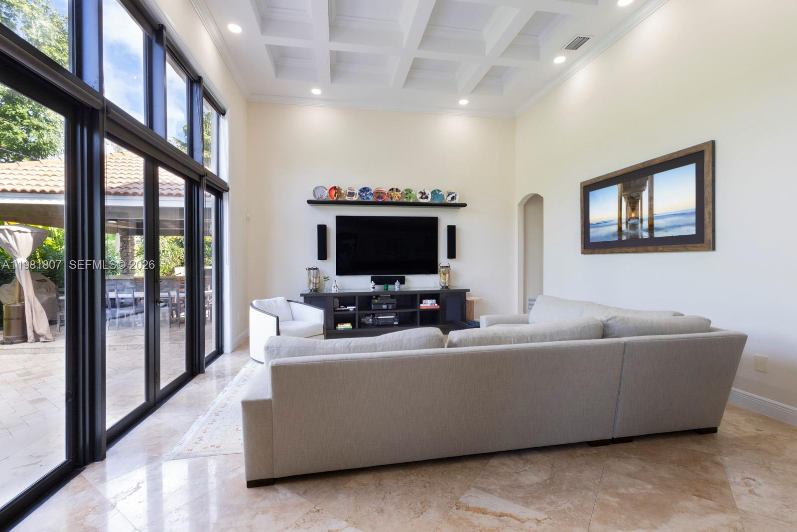 PALM MIAMI AMD - Residential