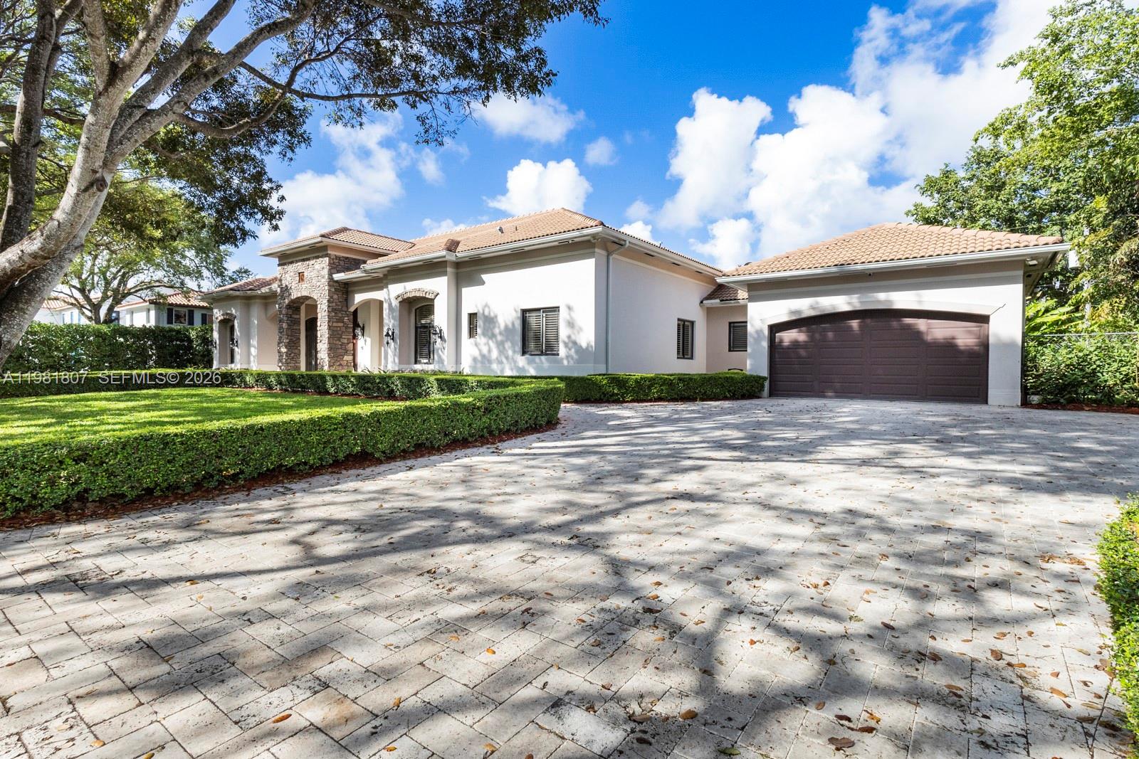 PALM MIAMI AMD - Residential