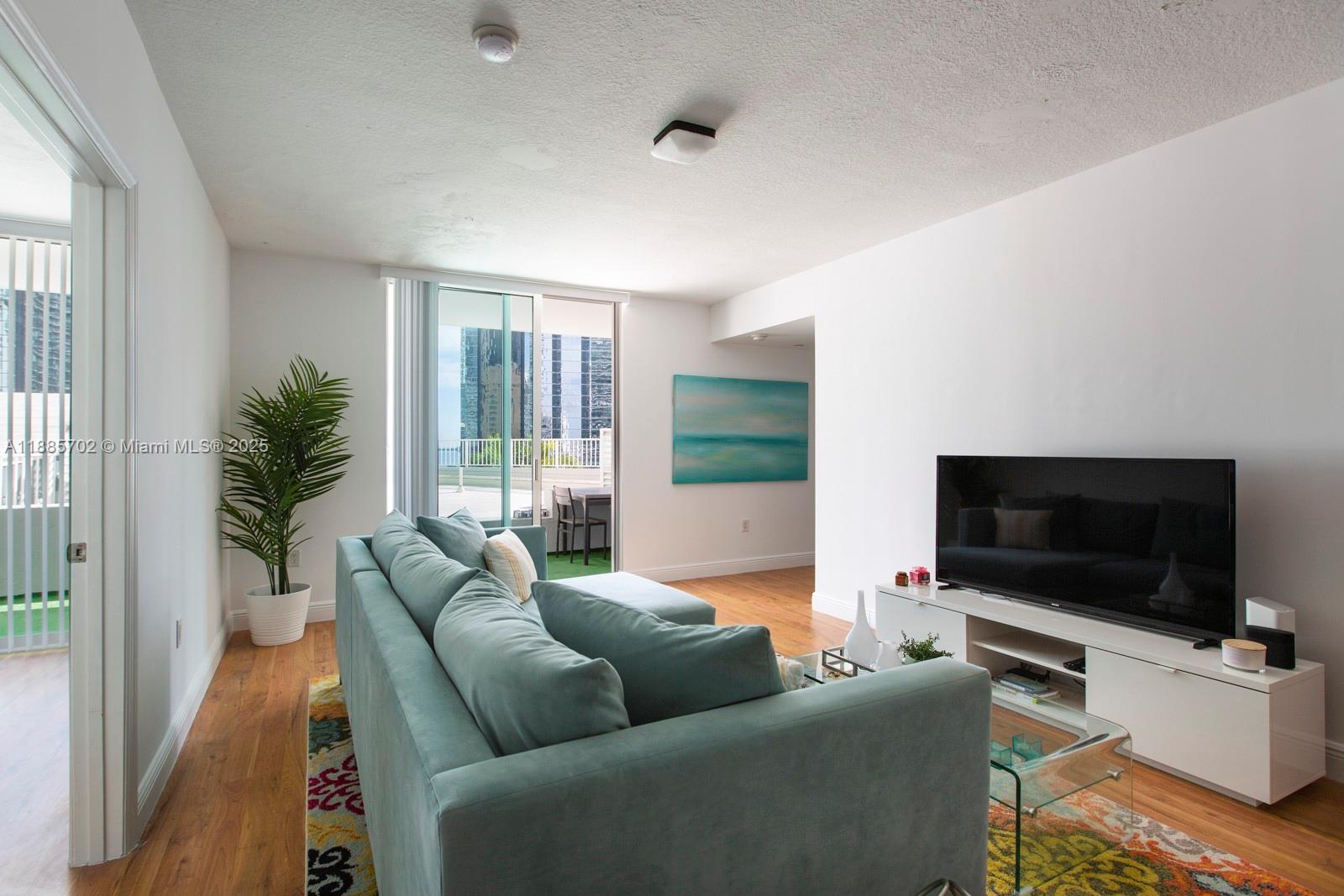 1250 S Miami Ave 904