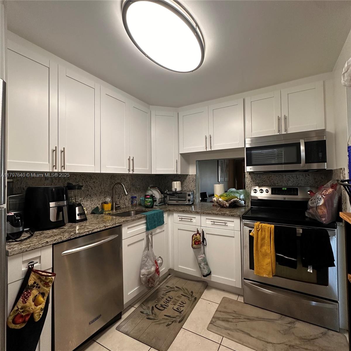 5860 NW 64th Ave 203