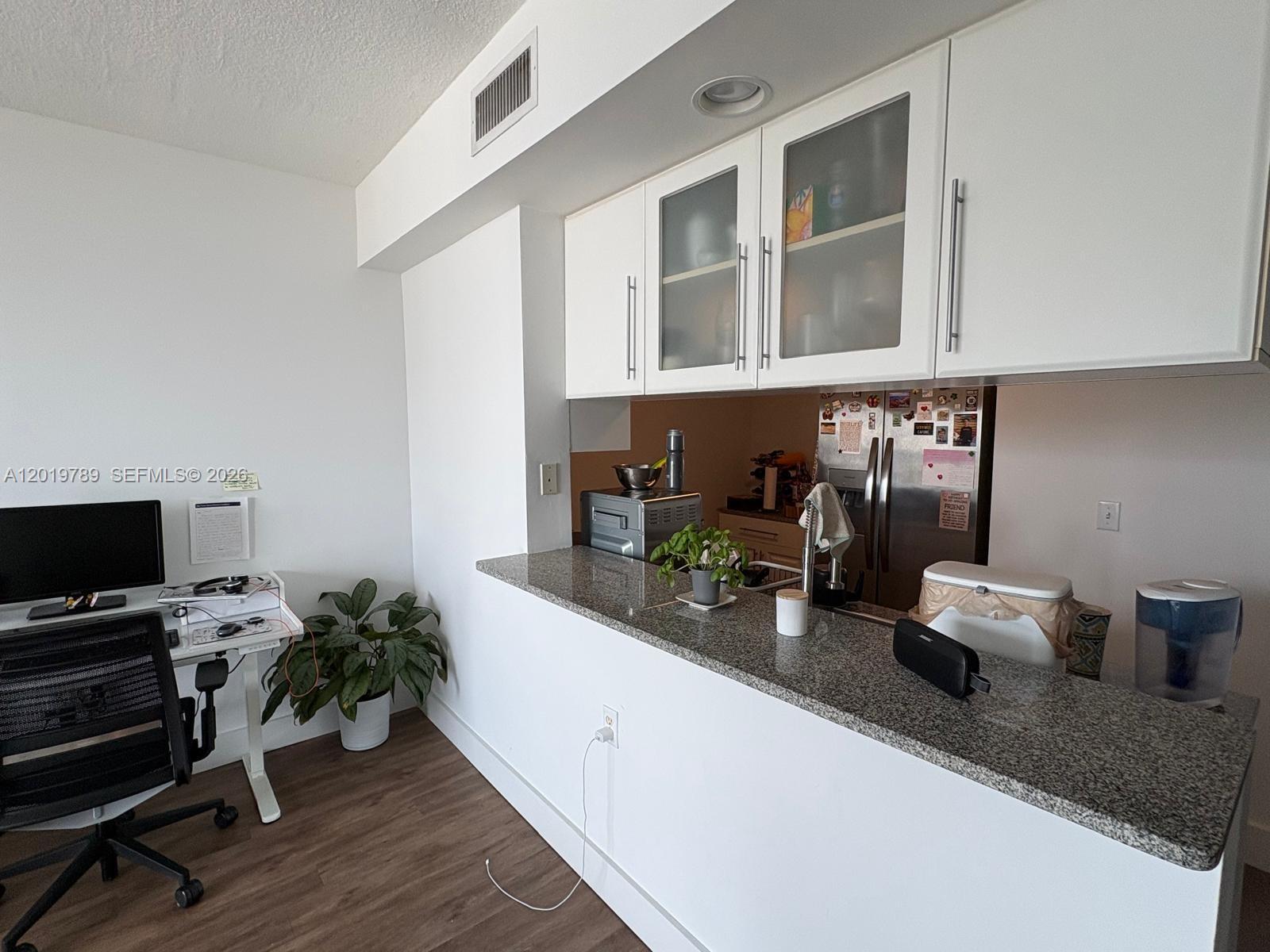 1800 Biscayne Plaza Condo - Residential