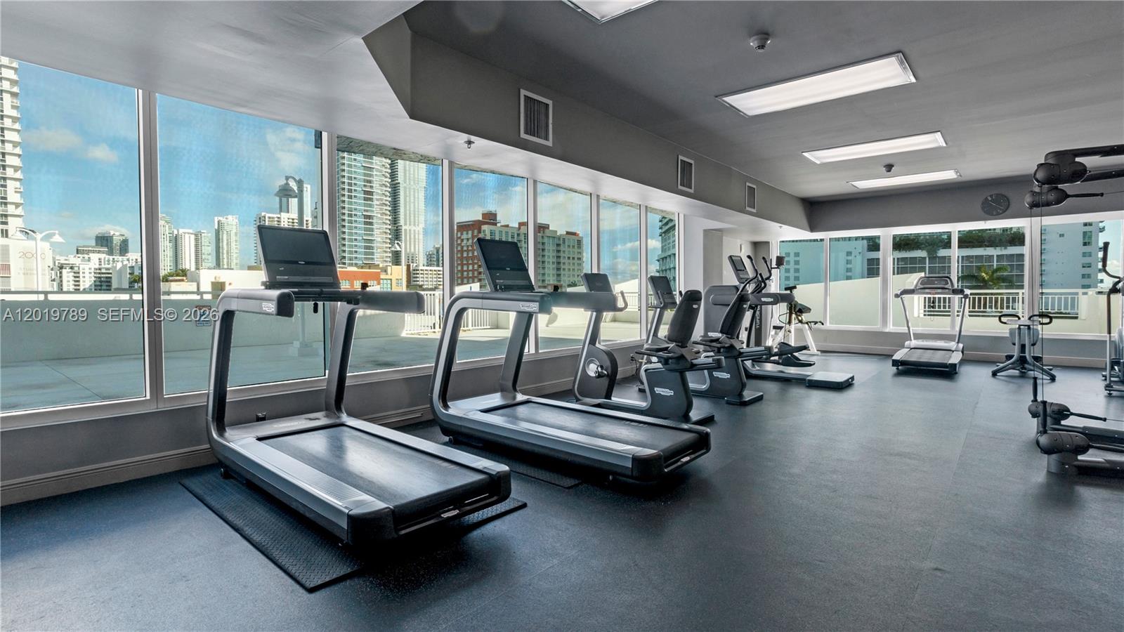 1800 Biscayne Plaza Condo - Residential