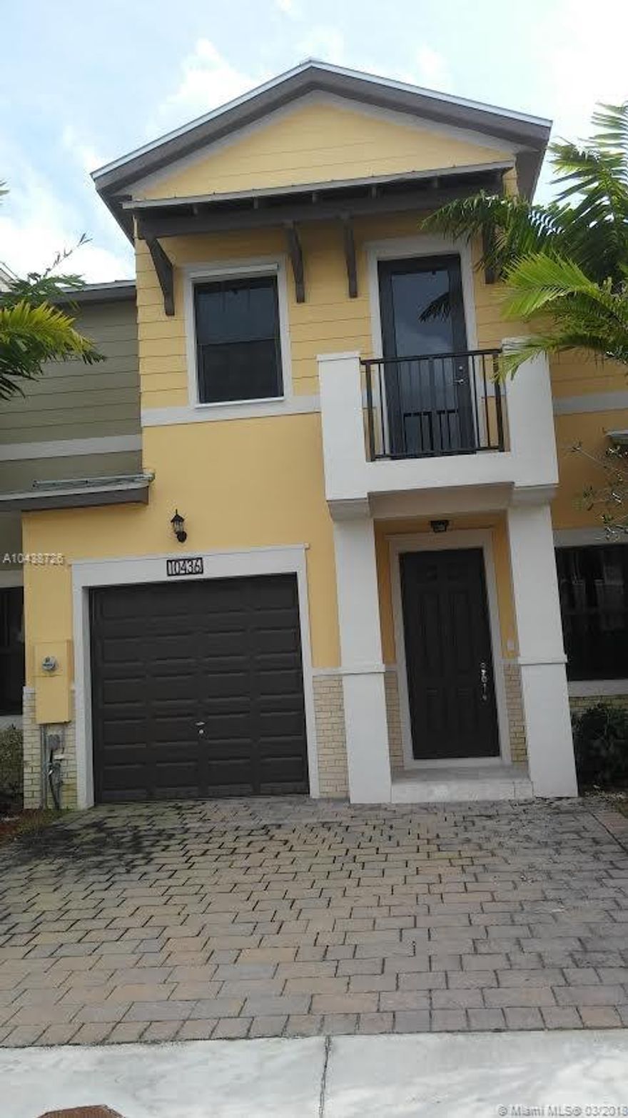 Modern Brand New Home in Doral Cay. Gated Community, 2 Floors, WITH LOFT, 1 CAR CAR GARAGE, BEAUTIFUL ARTIFICIAL TURF BACKYARD, Quartz kitchen counter top, SS Appliances, Master with Jacuzzi, spacious Bedroom and big walking Closets, Quick Association Process. Vacant easy to show.**CABLE, INTERNET AND BASIC ALARM INCLUDED.**