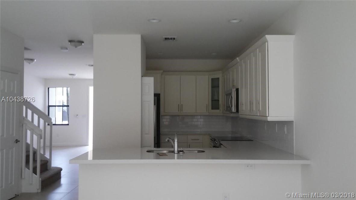 Doral Cay - Residential Lease